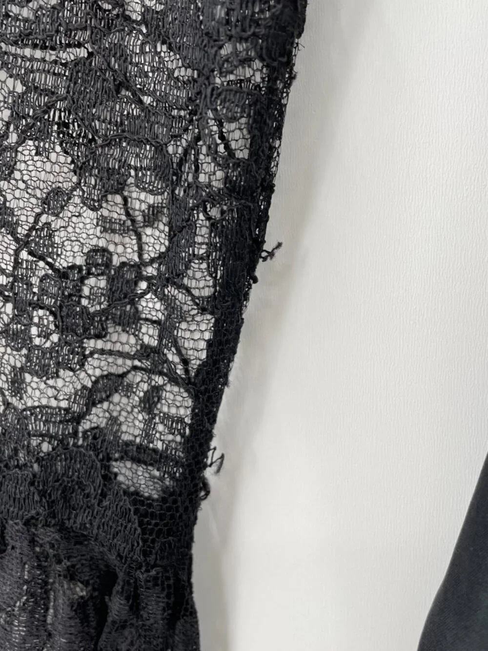 Vintage RARE 60s Geoffrey Beene Black Lace High Neck Ruffle Long Sleeve Dress 12 - Picture 10 of 16